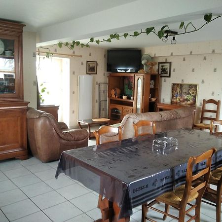 Gîte les blés dorés à 7 km de DERVAL. Conquereuil Exterior foto
