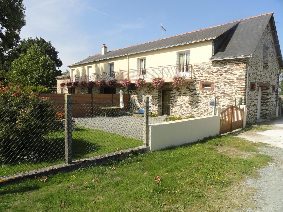 Gîte les blés dorés à 7 km de DERVAL. Conquereuil Exterior foto